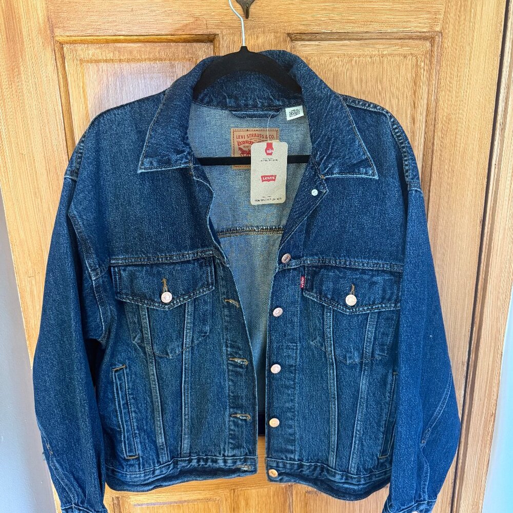 Levi's 90's Trucker Jacket, Large, Dark Wash, NWT